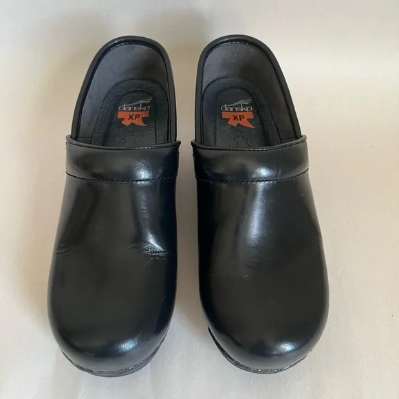 Dansko Black XP Leather Footwear - Picture 2 of 8